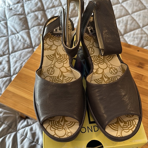 Fly London Yula - Picture 4 of 11